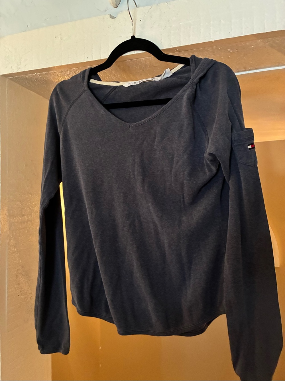 Tommy Hilfiger Long-Sleeve V-Neck Hoodie - Gray/blue
